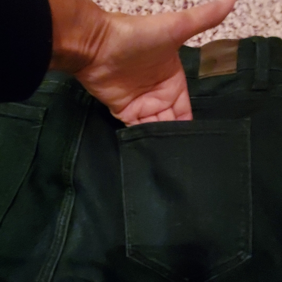 Jeans - Picture 7 of 8